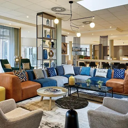 Courtyard By Marriott Hotel 4*