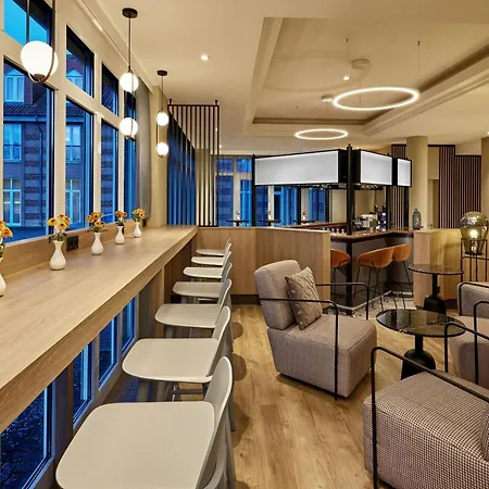 Courtyard By Marriott Szálloda