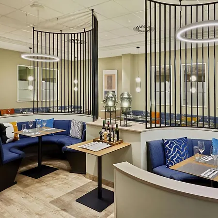 Ξενοδοχείο Courtyard By Marriott