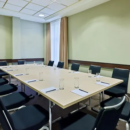 Szálloda Courtyard By Marriott