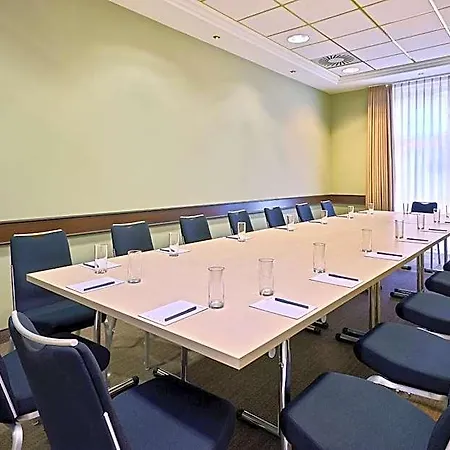 Courtyard By Marriott Ξενοδοχείο 4*