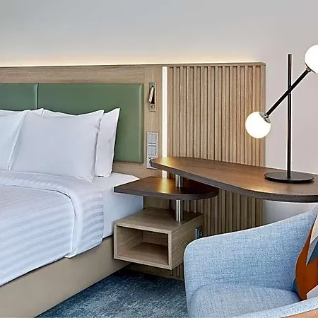Courtyard By Marriott Σβερίν