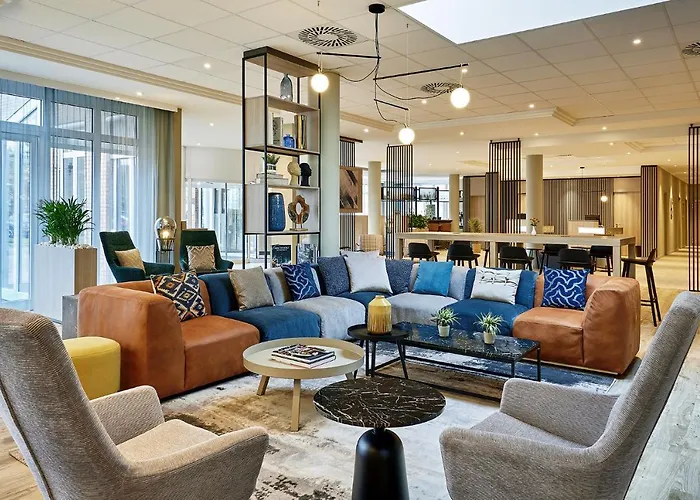 Courtyard By Marriott Hotel 4*